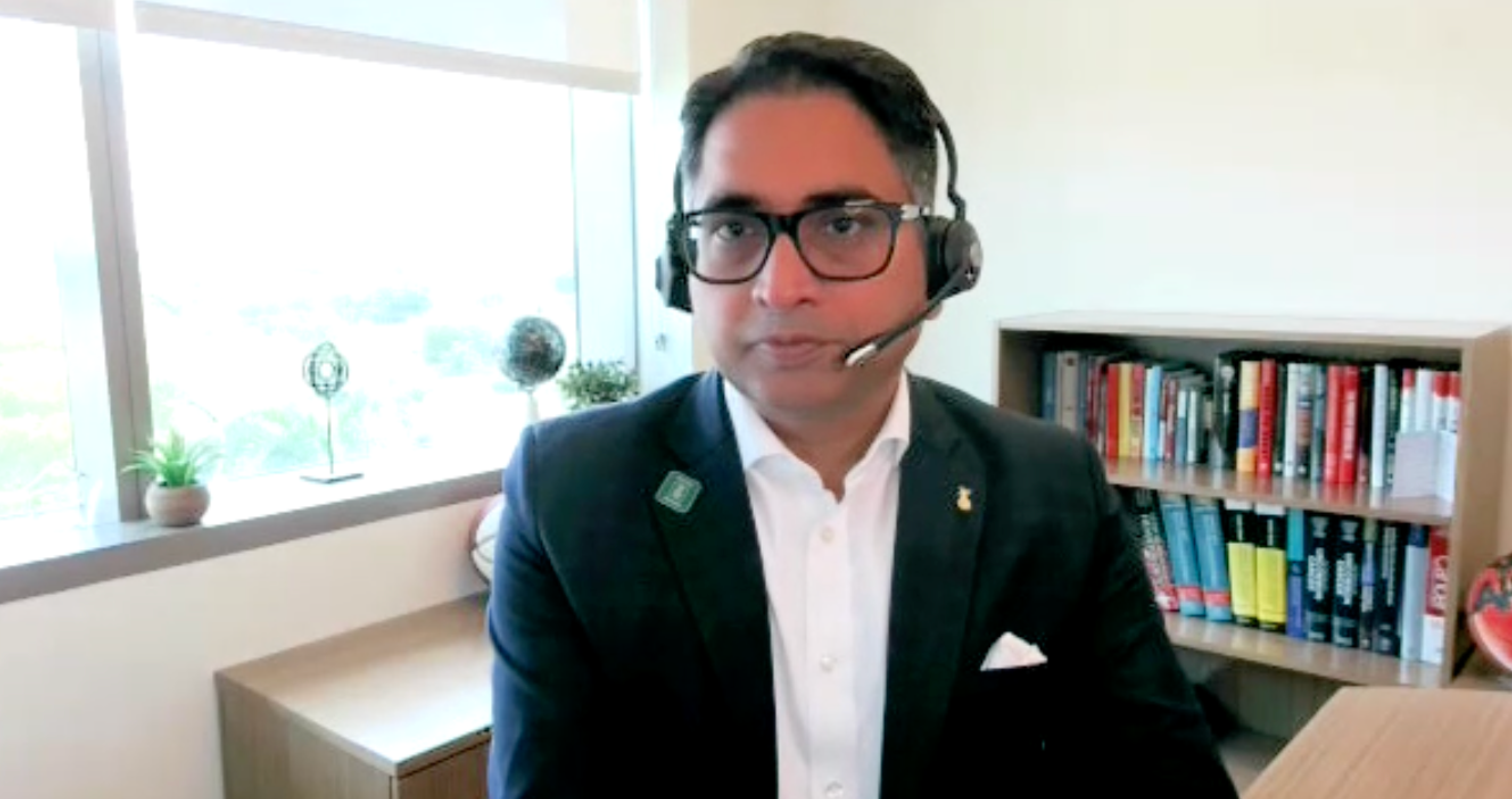 Manmeet Ahluwalia, MD, MBA, FASCO, chief of medical oncology, chief scientific officer, and deputy director of the Miami Cancer Institute of Baptist Health South Florida