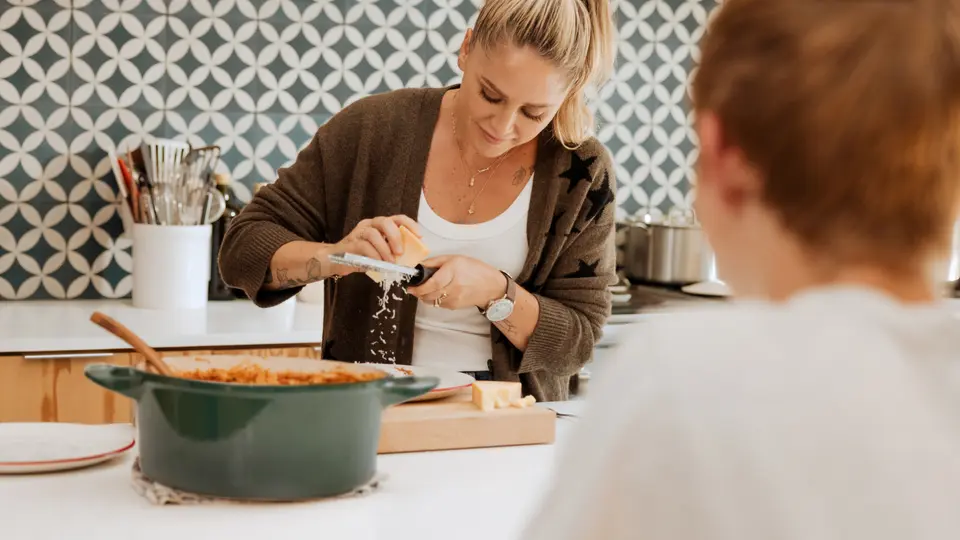 brooke williamson in kitchen